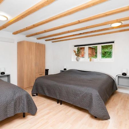 Moderne & Fuldt Udstyret Lejlighed M.Plads Til 4 Hojbjerg 외부 사진